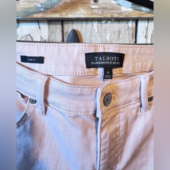 Talbots Flawless Five Point Pocket Light Pink Ankle Jeans Size 10 Bottom Buttons - Picture 3 of 6
